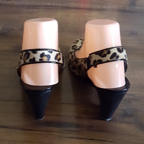 Franco Sarto Calf Hair Lepoard‎ Sculpted Wood Stack Wedges - Picture 5 of 7